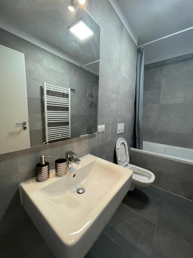 Apartament Coresi Promenada Coresi Brasov Exterior photo